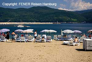 Strand in Amasra an der t&uuml;rkischen Schwarzmeerk&uuml;ste